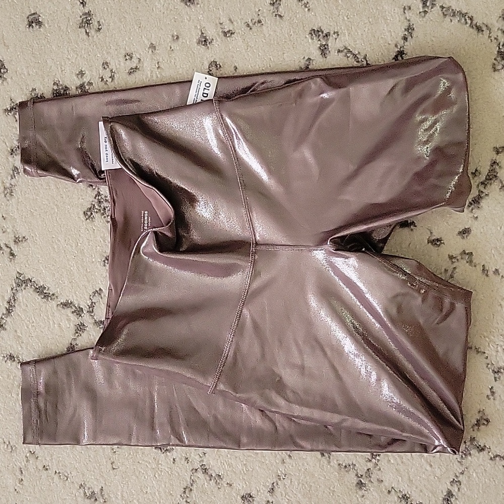 Old Navy Powersoft Legging - Medium